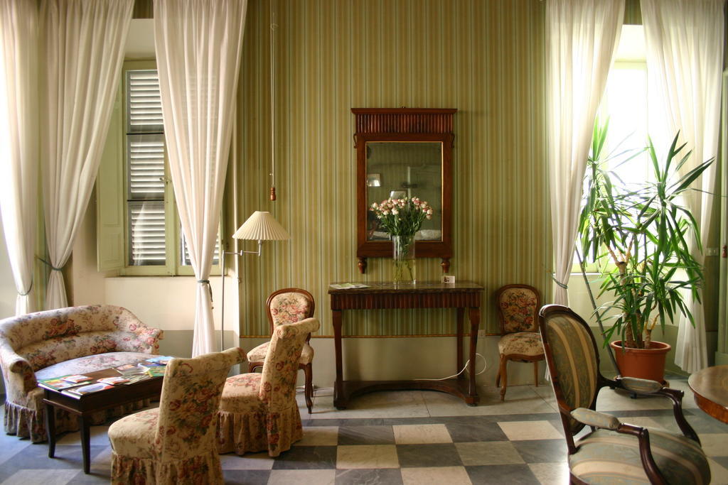Resort A Palazzo B&B Fermo Eksteriør bilde